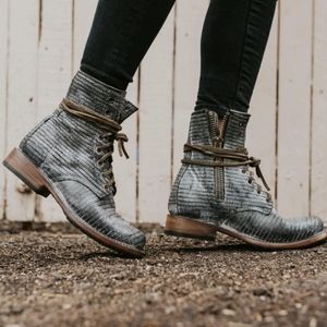 FreeBird MANCHESTER Blue Snake Combat Boots size 10